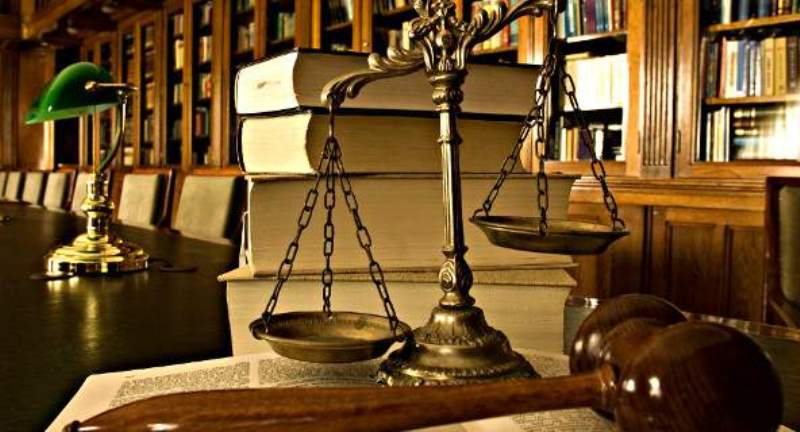 Μη λυπάστε τους στυλάτους φοροφυγάδες…  