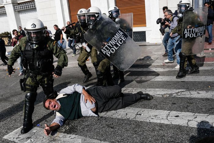 Τρακτέρ και τσάπα… ελευθερία «μάπα»!!!