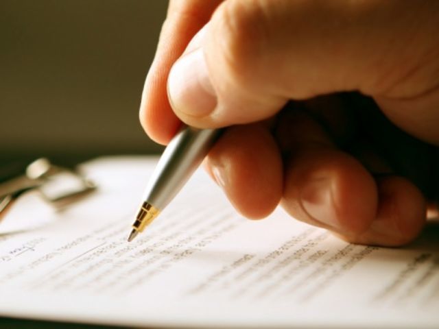 Είναι στίχος από έντεχνο ή ελαφρολαϊκό τραγούδι;