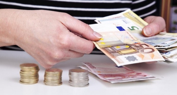 Πότε θα καταβληθούν οι συντάξεις Δημοσίου, ΙΚΑ, ΟΑΕΕ, ΟΓΑ, ΝΑΤ…