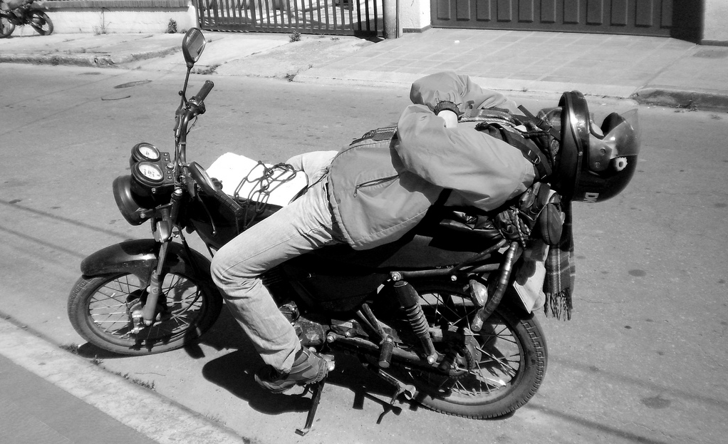 Tαλαντούχος ντελιβεράς έγινε αρχισυντάκτης στην ΕΡΤ