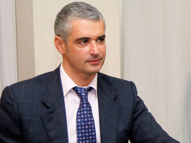 Άρης Σπηλιωτόπουλος: Παίρνει φωτιά ο νέος έρωτας… (foto)