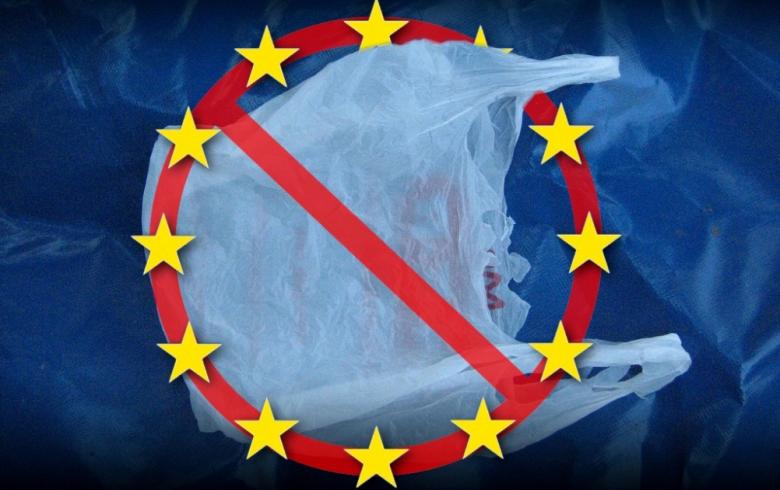 Έρχεται το τέλος της πλαστικής σακούλας…