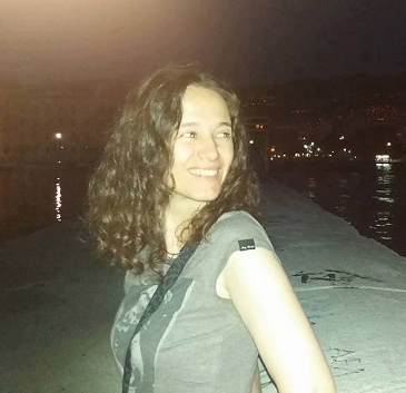 Η Αγγελική Μανούσου απαντά, στο «κουτσομπολιό»… της αυλής!!!