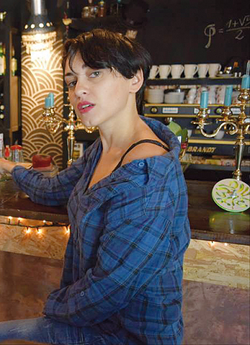 Η Στέργια Κάββαλου απαντά, στο «κουτσομπολιό»… της αυλής!!!