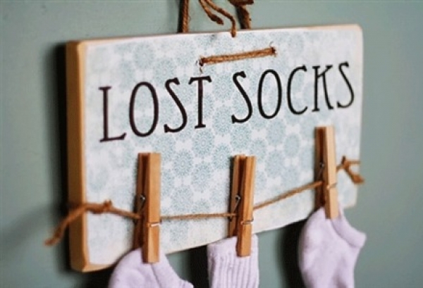 Πώς να μην ξαναχάσεις κάλτσα στο πλυντήριο ρούχων…