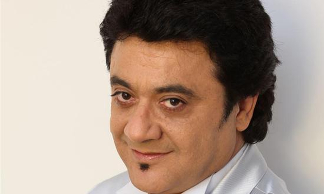 Ο Τερλέγκας τραγούδησε σε συνεργείο… με πρώτο τραπέζι το ΣΔΟΕ!!!