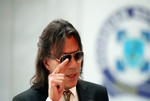 Ο Ψινάκης ξήλωσε τη διοίκηση της κατασκήνωσης: “Τον πού@@, λαμόγια”…