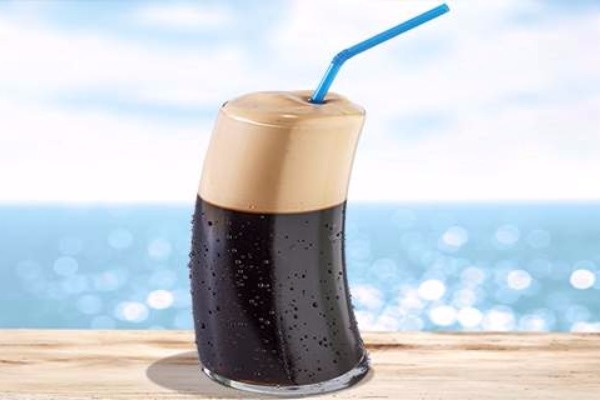 Φραπέ και στομάχι: Η κατάρρευση ενός μύθου...