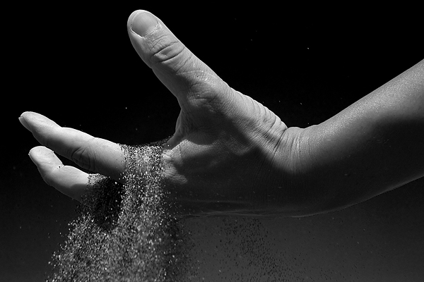 Paulo Coelho : Κλείσε τον κύκλο! Ότι τελείωσε, άστο να φύγει…