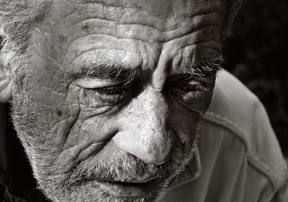 Η παιδεία δε φαίνεται στις γνώσεις αλλά στη συμπεριφορά…