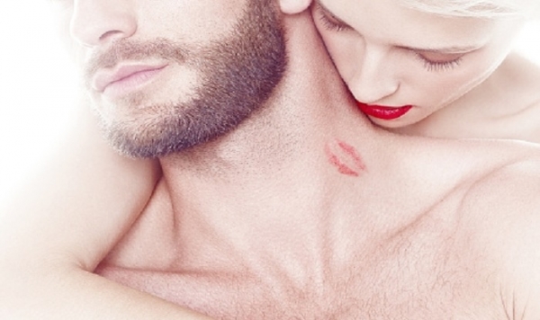 Προς όλους τους άνδρες: Αν θέλετε μακροχρόνια σχέση αφήστε... μούσι