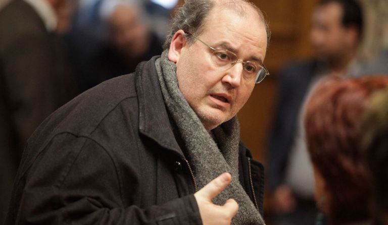 Αντιπαράθεση Ιερώνυμου – Φίλη για τα Θρησκευτικά!!! Βράζει το «καζάνι»…