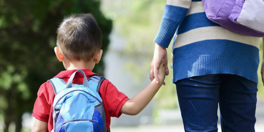 Επιστροφή στο σχολείο: Ένας χρήσιμος οδηγός για νέους γονείς