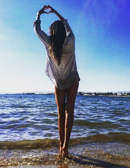 Αναστασία Δαράη: Το κορίτσι στο πλευρό του Κιάμου που έκλεψε την παράσταση!!! (foto)