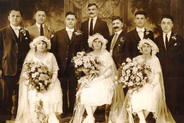 Όταν η Αυστραλία υποδεχόταν νύφες από την Ελλάδα…