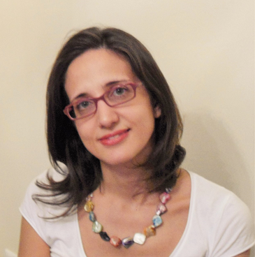 Η Ιουλία Κωστοπούλου απαντά, στο «κουτσομπολιό»… της αυλής!!!