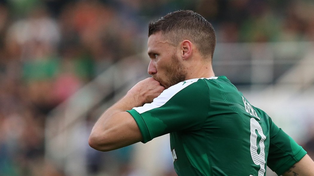 Σε δημοπρασία η φανέλα του Μπεργκ… για καλό σκοπό