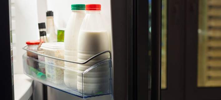 Γιατί δεν πρέπει να βάλεις ξανά το γάλα στην πόρτα του ψυγείου...