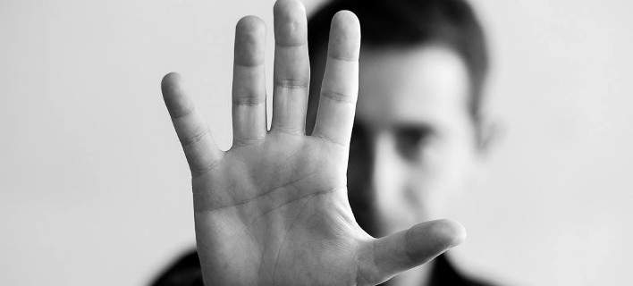 Trelokambero news:Ο άνθρωπος… με την τσουγκράνα!!!