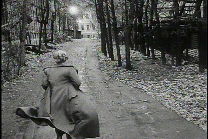 Στον καθρέφτη 