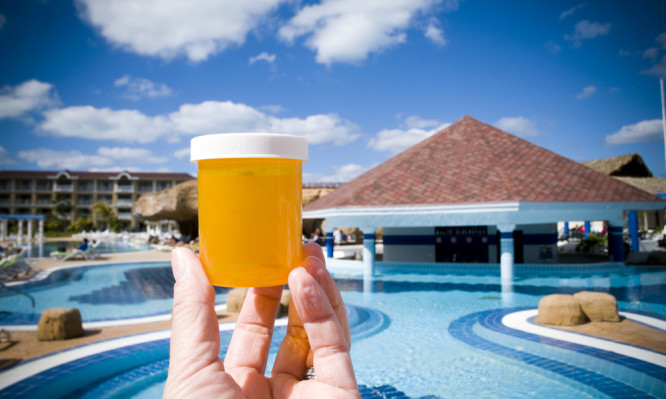 Προσοχή: Τι μπορεί να κολλήσετε από πισίνα ή τζακούζι…