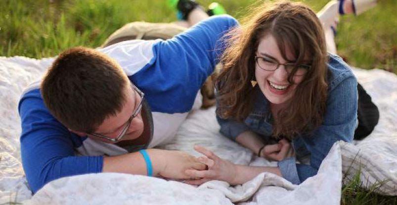 Αέριο γέλιου: Σαρώνει η επικίνδυνη μόδα…