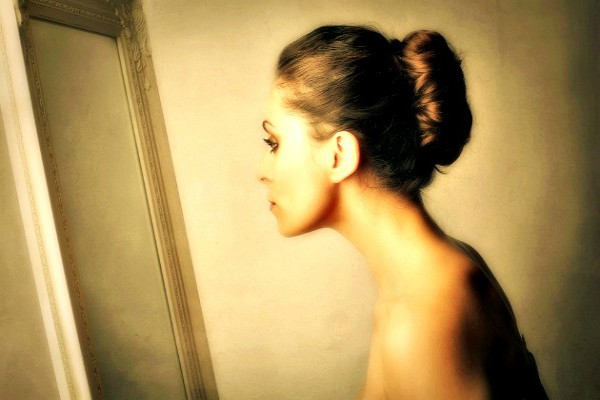 Τα «αρνητικά συναισθήματα» στον… καθρέφτη μου