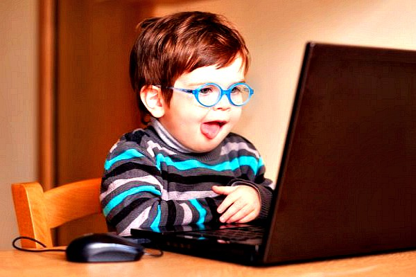 11 σημάδια που μαρτυρούν τον εθισμό των παιδιών στο διαδίκτυο!