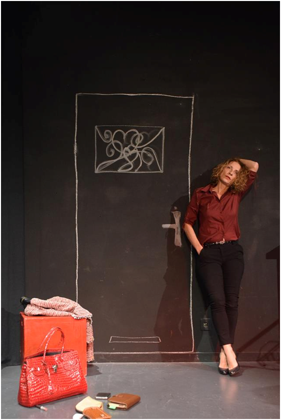 Άλκηστις , Ο μονόλογος της εξώπορτας…