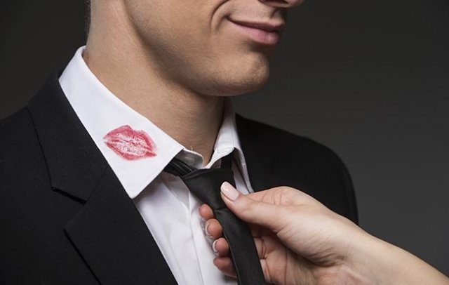 Ανέκδοτο: Δεν είσαι πολύ καλή στο κρεβάτι!!!