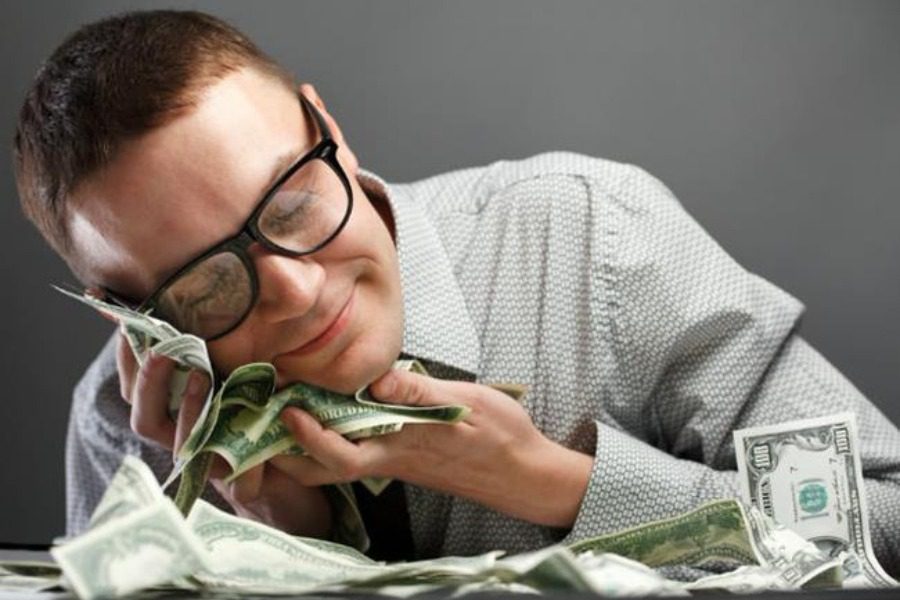 Πως να ξεχωρίσεις τον τσιγκούνη στη ταβέρνα…