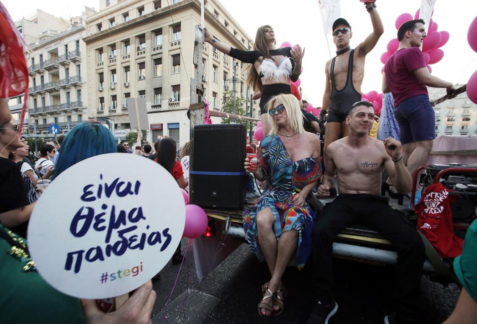 Πολιτικός γάμος των lgbtqi ζευγαριών… Ήρθε η ώρα της αλλαγής!!!