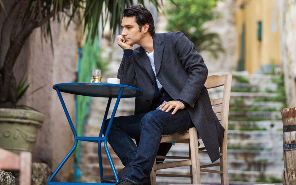 Χριστόφορος Παπακαλιάτης: Μια γνωριμία, μια φωτογραφία…