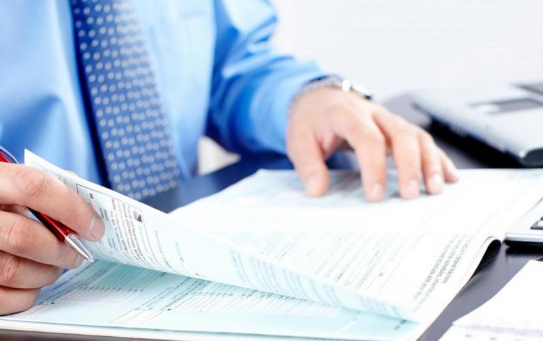 Ποιοι κινδυνεύουν από κατασχέσεις της εφορίας…