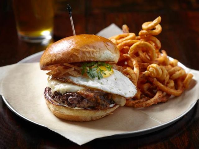 Τι burger είσαι σύμφωνα με τον χαρακτήρα σου;