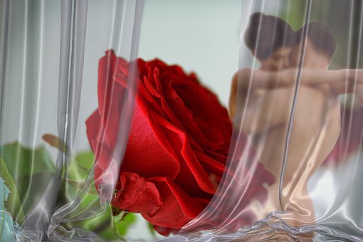 Πόσα χρόνια νεότεροι φαίνονται όσοι κάνουν συχνά σεξ…