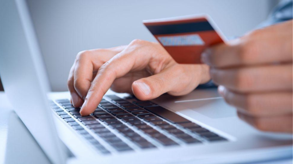 Ηλεκτρονικές αποδείξεις: Αυτές είναι οι 12 κατηγορίες φορολογούμενων που εξαιρούνται