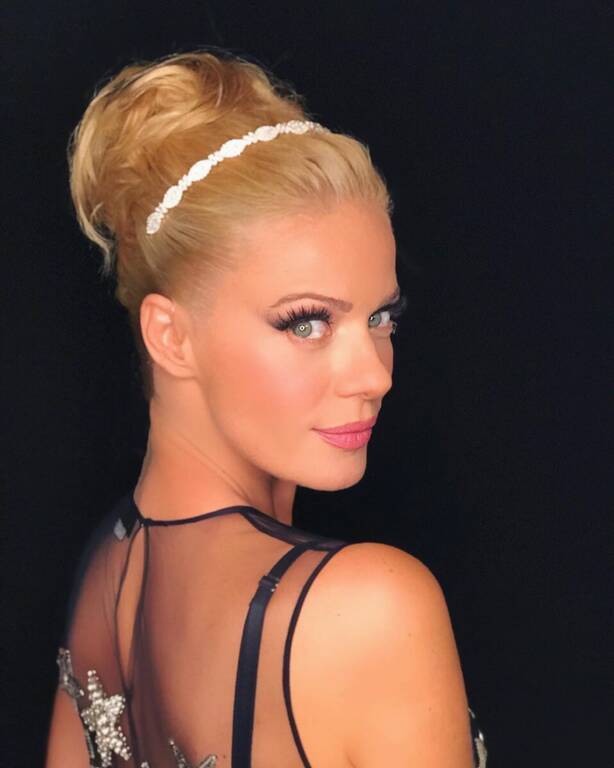 Τα πραγματικά μικρά ονόματα 25 διάσημων Ελλήνων και Ελληνίδων όπως αναγράφονται στις ταυτότητές τους…