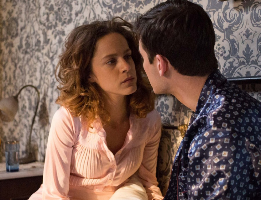 «Άγριες Μέλισσες»: Το σατανικό σχέδιο της Μυρσίνης για το παιδί της Δρόσως και του Νικηφόρου