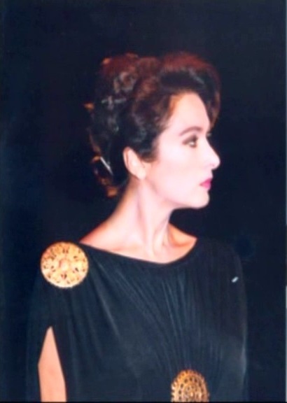 YOU TUBE ΠΑΡΑΣΤΑΣΕΙΣ ΑΠΟ ΤΟ "ΔΙΑΧΡΟΝΟ" ΘΕΑΤΡΟ