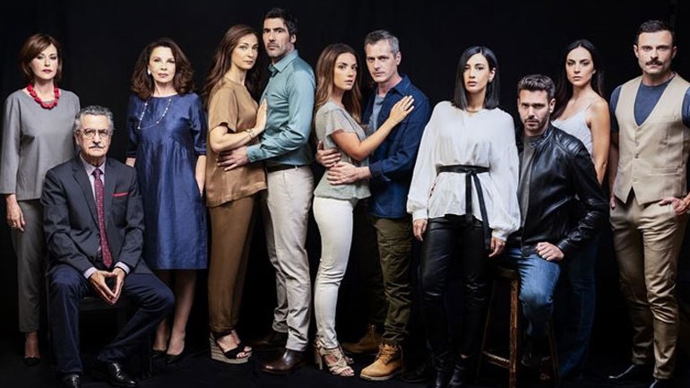 «ΕΡΩΤΑΣ ΜΕΤΑ»: Η Άννα παίρνει αγκαλιά το μωρό της