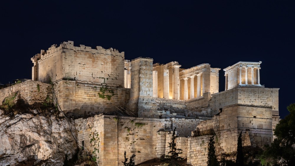 Εγκαινιάζεται ο νέος, πολύ πιο εξελιγμένος φωτισμός της Ακρόπολης