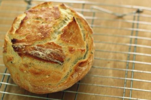 Μέχρι το τέλος του μήνα αναμένεται να τελειώσουν τα παγκόσμια αποθέματα αλευριού