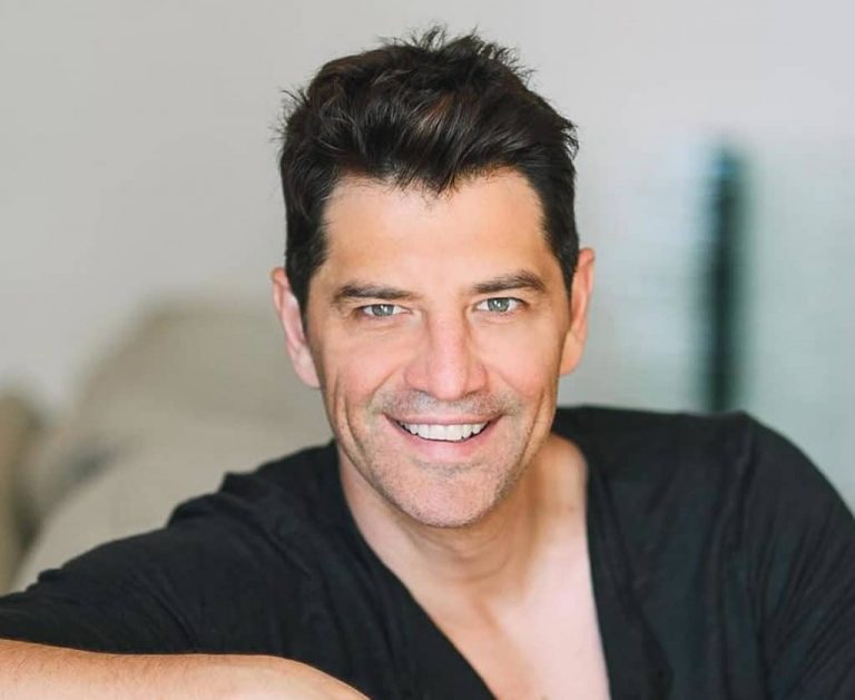 Σάκης Ρουβάς συνέντευξη: θέλω να γίνω καλύτερος σε κάτι. Ενοχλώ;