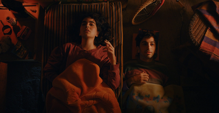 «Μπάσταρδα»: Μια δραματική ταινία του Νίκου Πάστρα για ένα σύγχρονο κοινόβιο