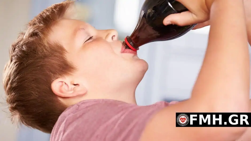 Αναψυκτικά με ζάχαρη: Να γιατί πρέπει να τα αποφεύγετε