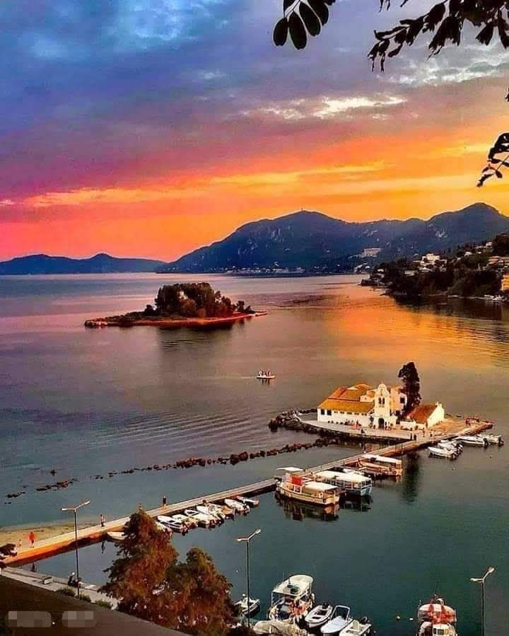 Πώς θα πάρετε voucher έως 600€ για διακοπές - Πότε ξεκινά το πρόγραμμα