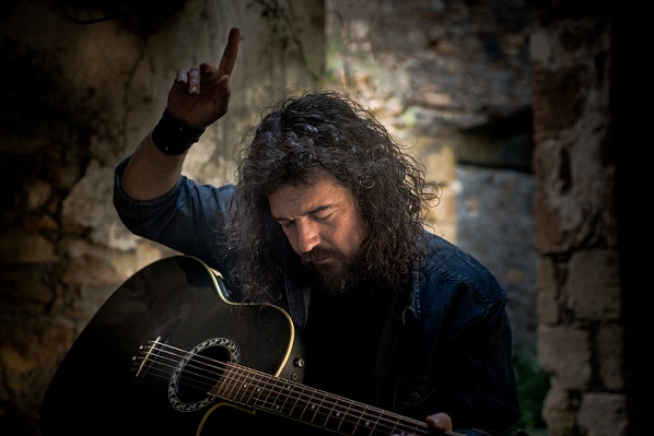 Μάνος Τρυπιάς: Παρουσίαση του δίσκου «Φράχτες &amp; Σύνορα"» - Guests: Γιώργος Δημητριάδης, Λεωνίδας Μαριδάκης, Αριστοτέλης Ρήγας