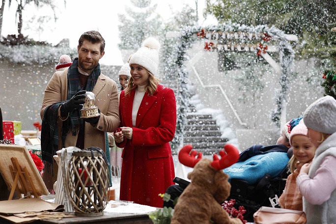 EΡΤChristmas: Τα φετινά Χριστούγεννα έχουν το δικό τους κανάλι